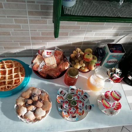 Good Morning Shopping Bed & Breakfast Serravalle Scrivia Dış mekan fotoğraf