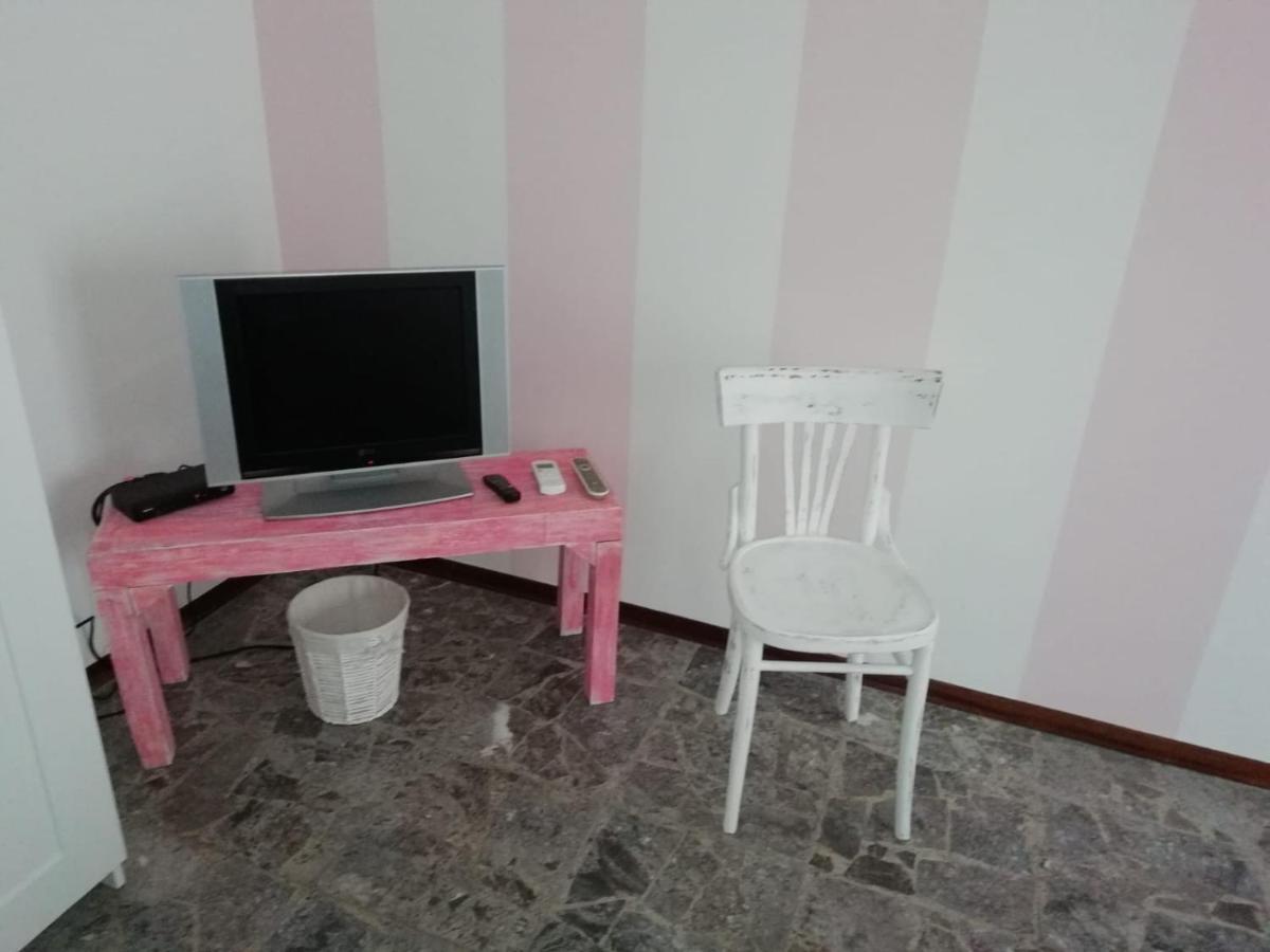 Good Morning Shopping Bed & Breakfast Serravalle Scrivia Dış mekan fotoğraf