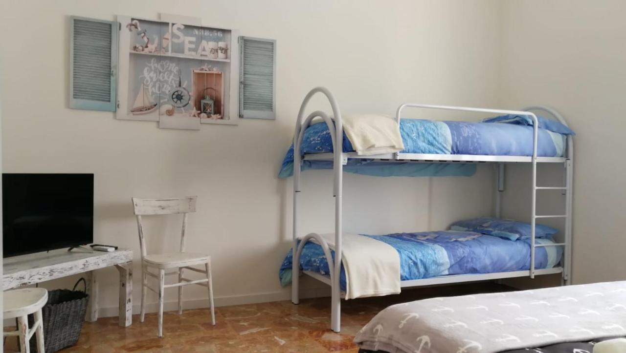 Good Morning Shopping Bed & Breakfast Serravalle Scrivia Dış mekan fotoğraf